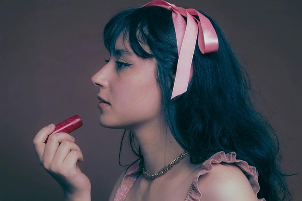 Exploration Innovante de l'Évolution du Magazine de Mode